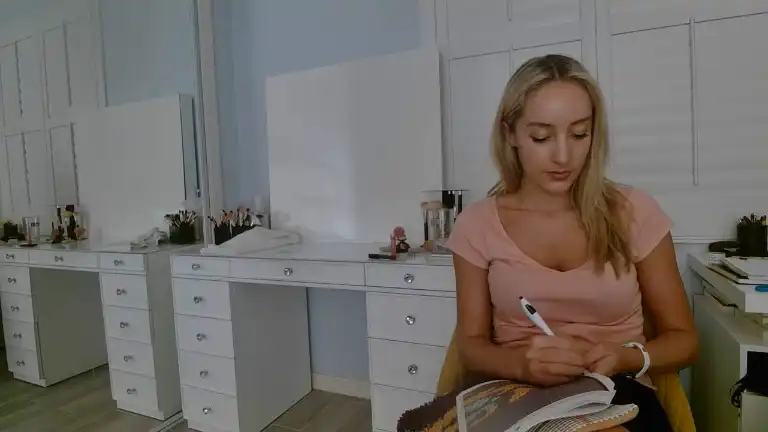 Daynaknight702 - Streamate Private Video - 2025 04-08 17:00:05