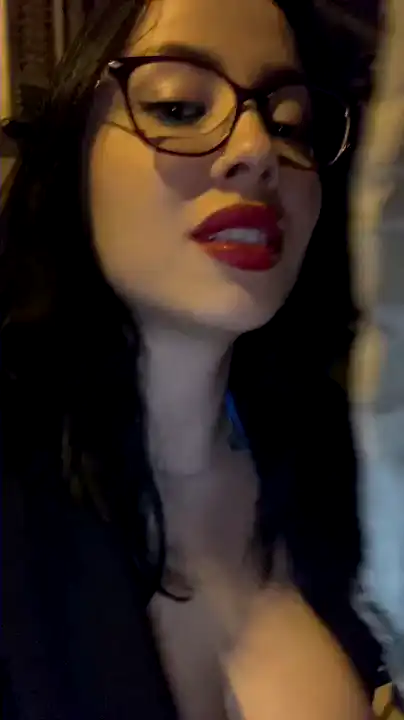Diosa_Cadenas - Amateur.tv Free Video - 2025 02-03 03:43:55
