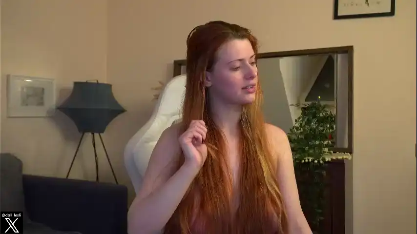 Doll_Lesli - Chaturbate Free Video - 2025 01-20 09:60:10