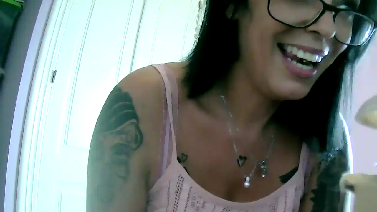 Eldasexyelda0 - Amateur.tv Free Video - 2025 04-04 22:20:25