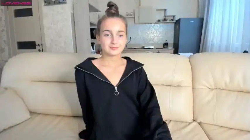 Elizsweet - Chaturbate Live Video Recording - 2025 01-27 22:46:46