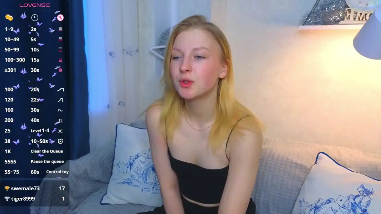 Elly_Royce - Stripchat Live Video Recording - 2025 04-06 27:39:16