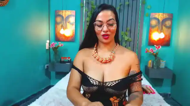 Emma-Gabor - Flirt4Free Hot Show Video - 2025 04-01 14:02:04