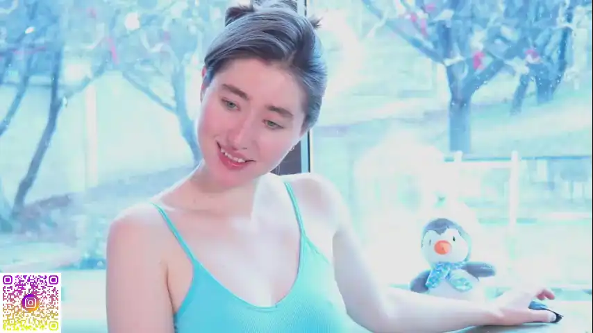 Emmasn0W - Chaturbate Hot Show Video - 2025 05-10 05:13:53