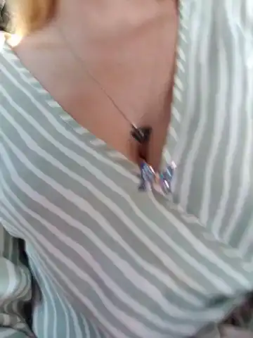 Famouswomen - Bongacams Hot Show Video - 2025 05-11 12:09:29