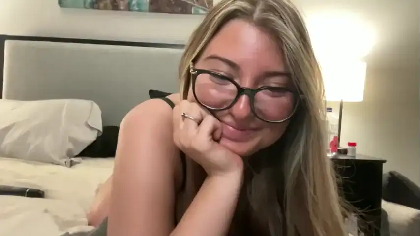 Fantasyella - Chaturbate Record Video - 2025 04-06 21:15:05