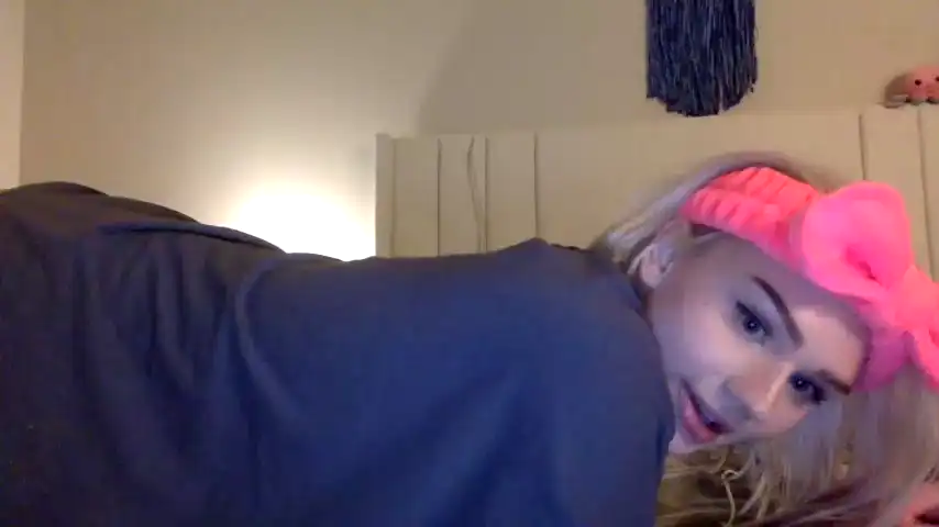 Firebrookey - Chaturbate Hot Show Video - 2025 01-15 08:07:46