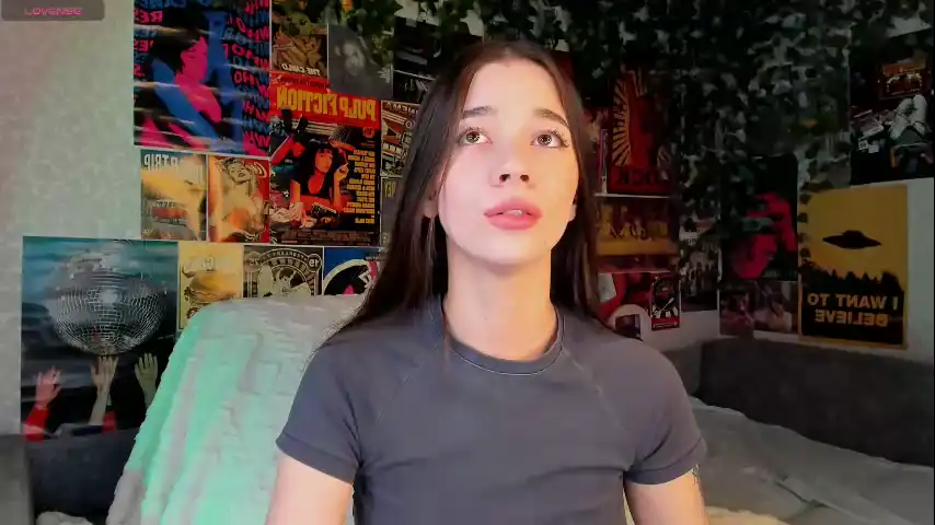 Flirtykitty_ - Chaturbate Live Video Recording - 2025 05-02 16:26:59