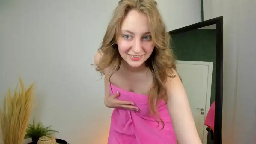 Freya_Sunshine - Chaturbate Record Video - 2025 02-05 16:56:43