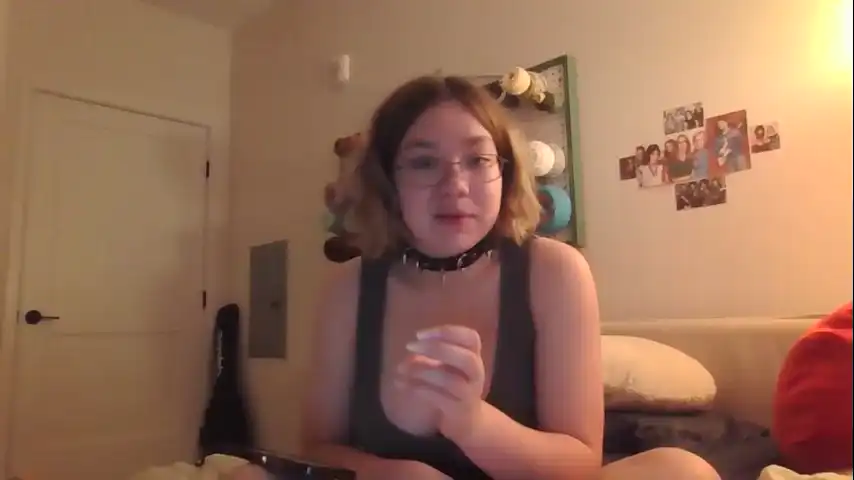 Ftarh18 - Chaturbate Free Video - 2025 03-06 17:12:38
