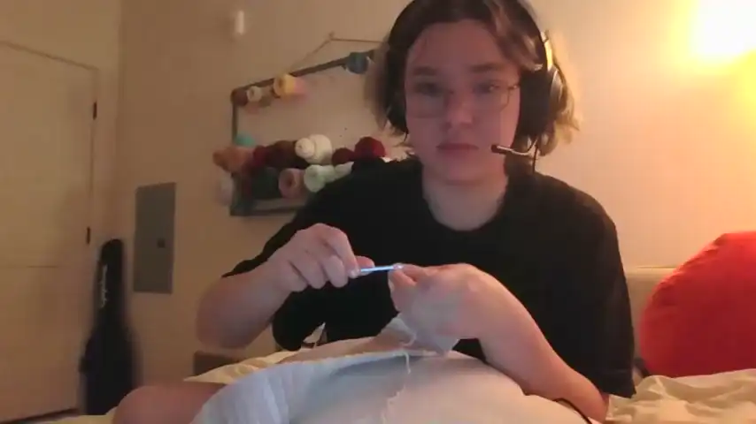 Ftarh18 - Chaturbate Hot Show Video - 2025 04-10 19:37:28