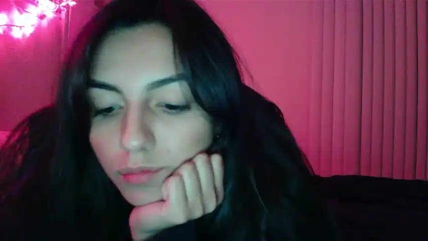 Genesismoselle - Chaturbate Hot Show Video - 2025 05-04 11:21:37