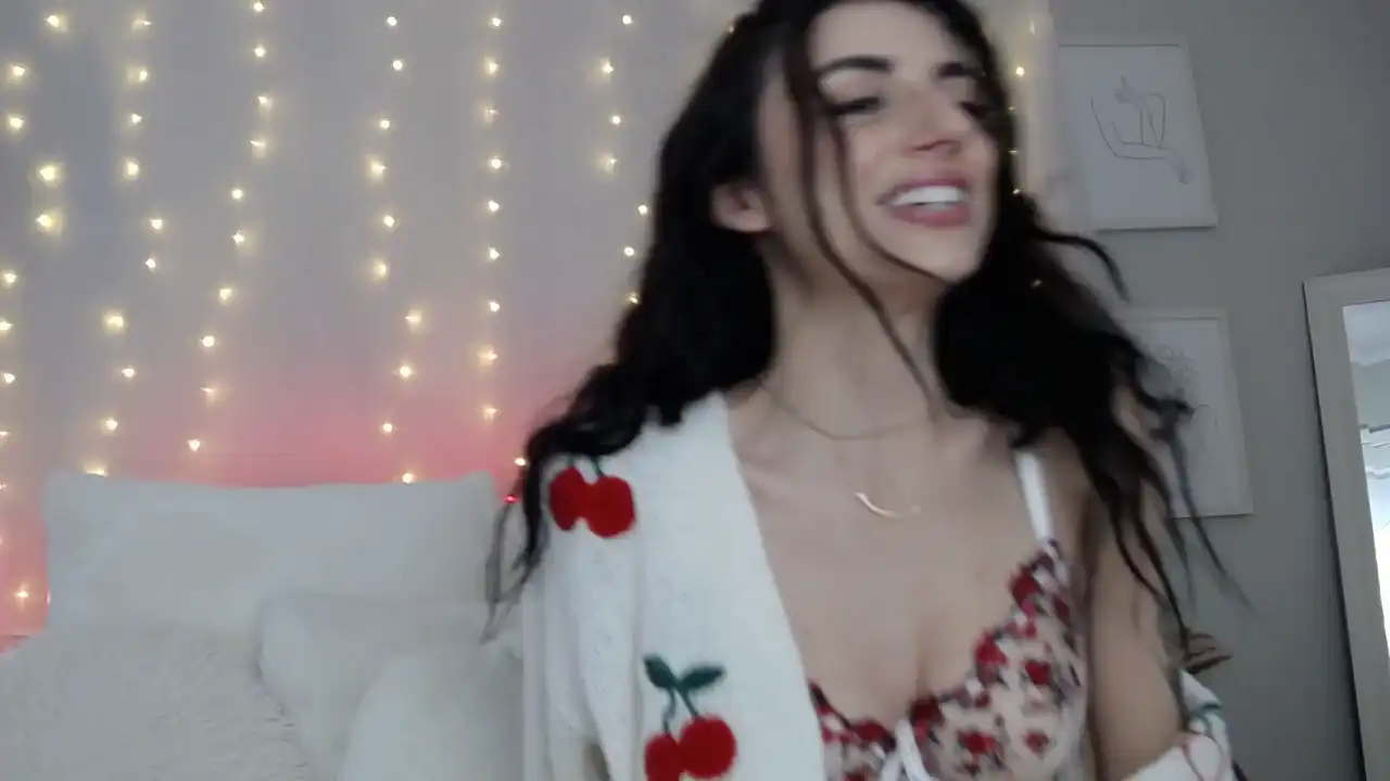 Gigi-Belle - Flirt4Free Record Video - 2025 03-04 05:37:29