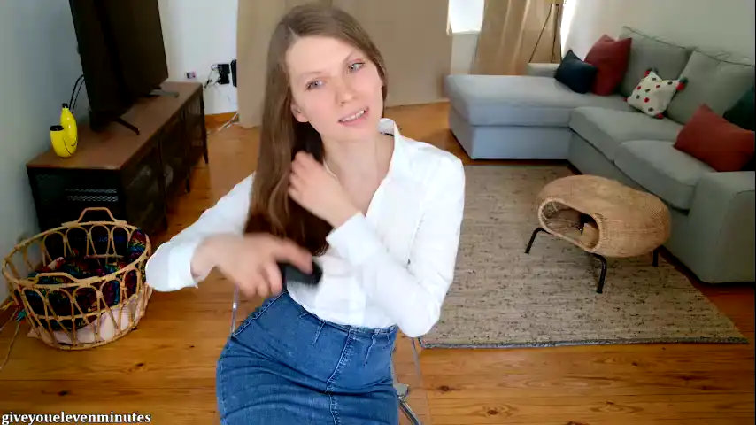 Giveyouelevenminutes - Chaturbate Hot Show Video - 2025 01-11 10:42:57