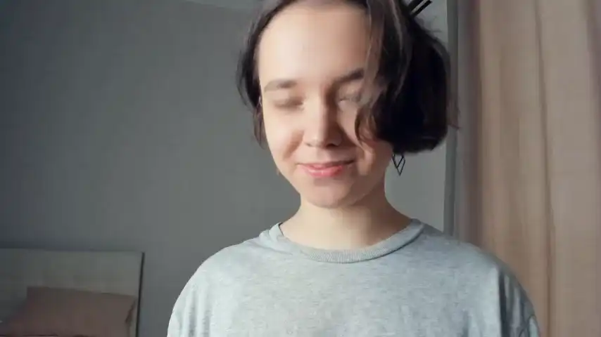 Gummybubble - Chaturbate Record Video - 2025 02-11 02:13:43